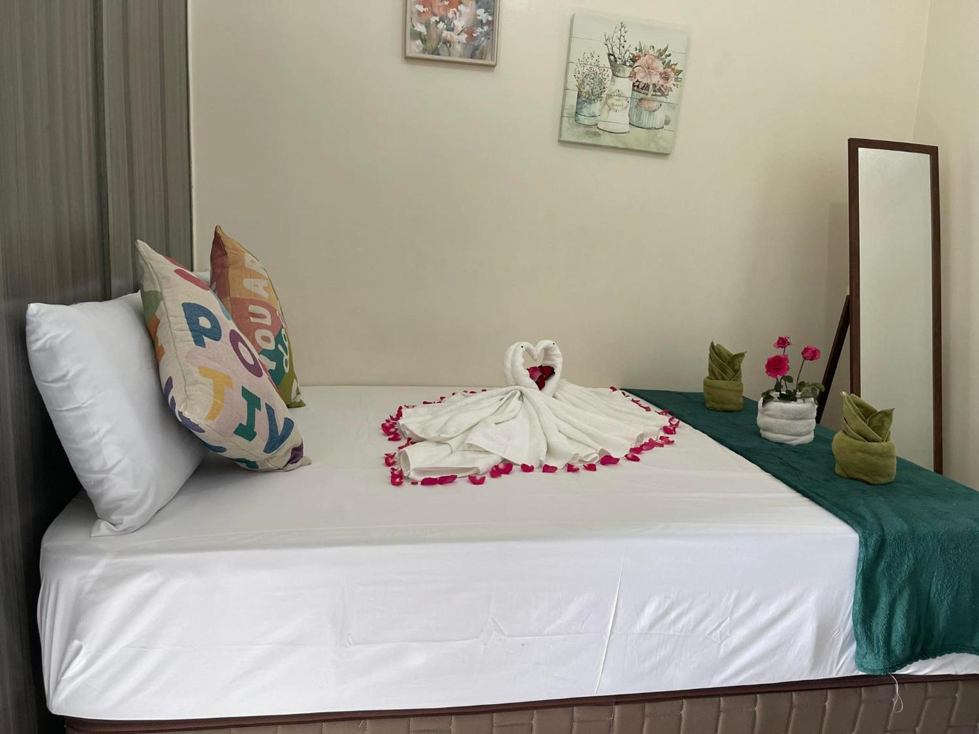 Green Residences Staycation By Pbyy Manila Eksteriør billede