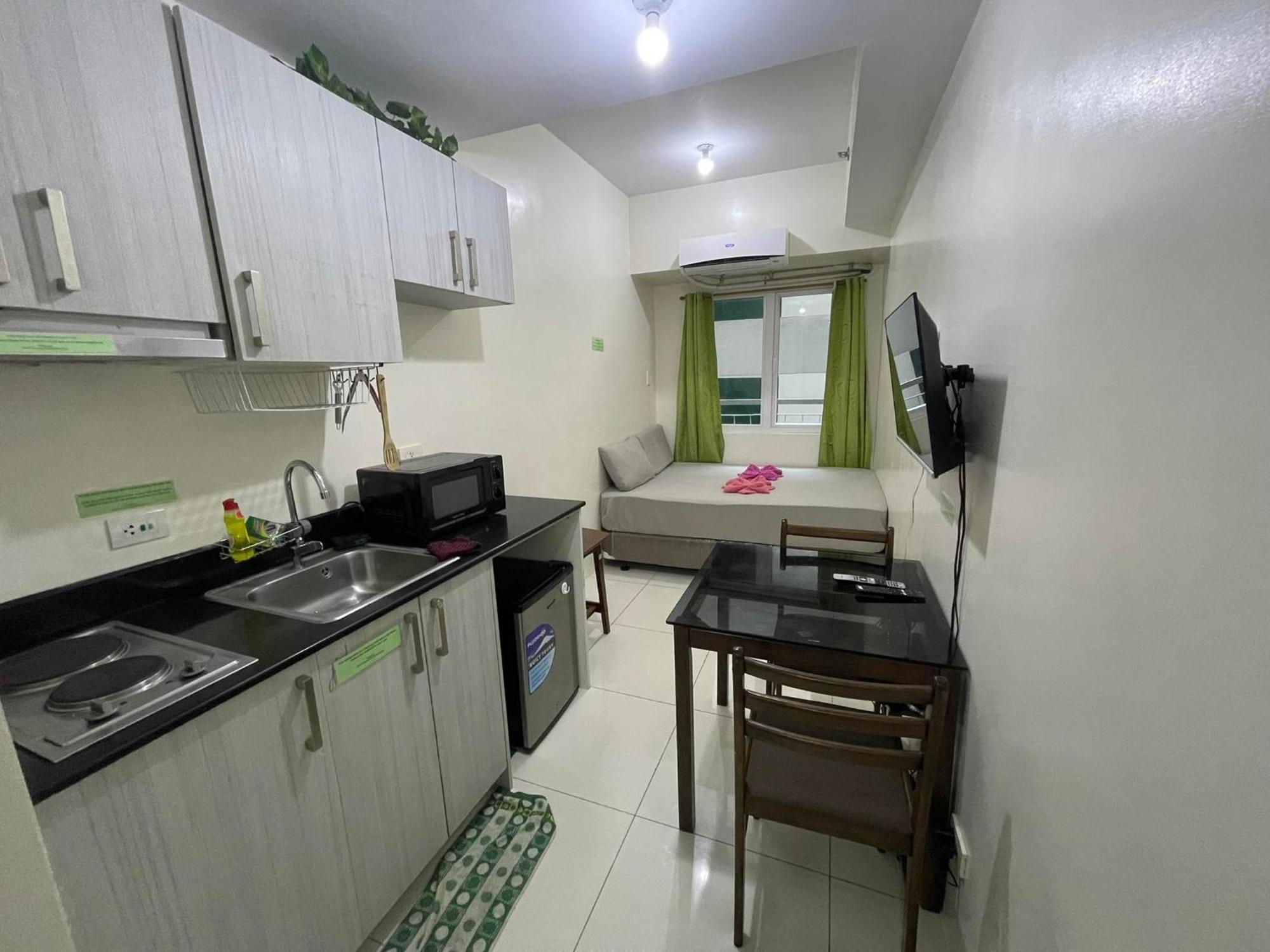 Green Residences Staycation By Pbyy Manila Eksteriør billede