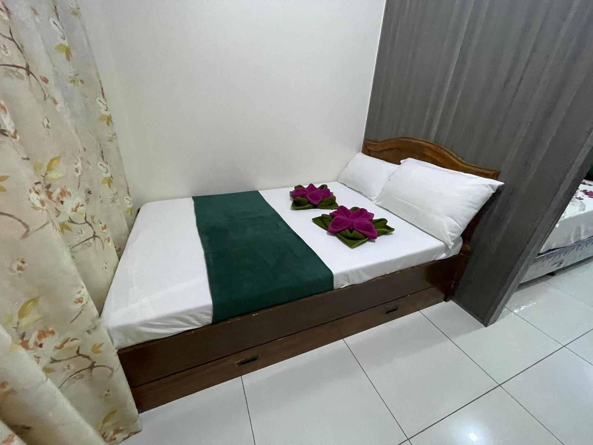 Green Residences Staycation By Pbyy Manila Værelse billede